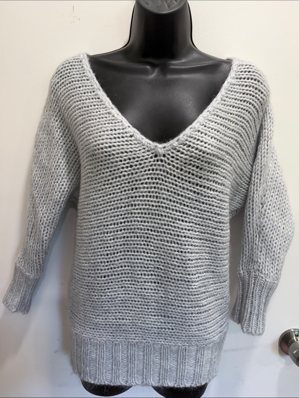 Cozy V-Neck Chunky Knit Sweater - Light Gray
